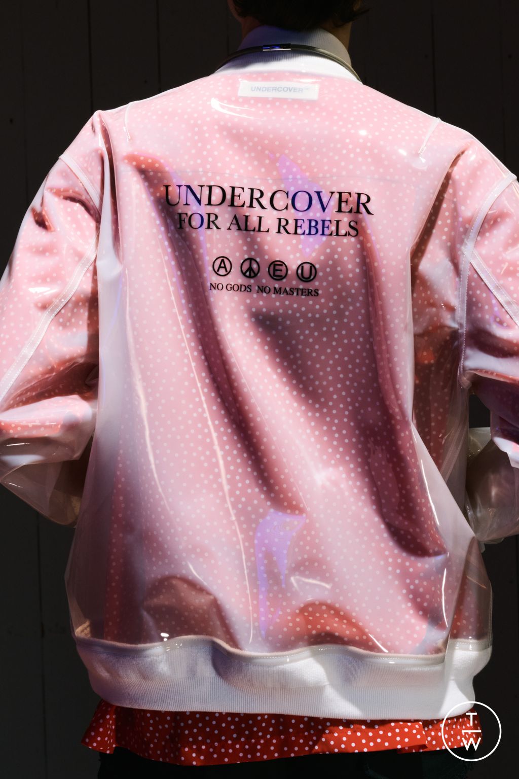 Fashion Week Paris Resort 2024 look 9 from the Undercover collection menswear