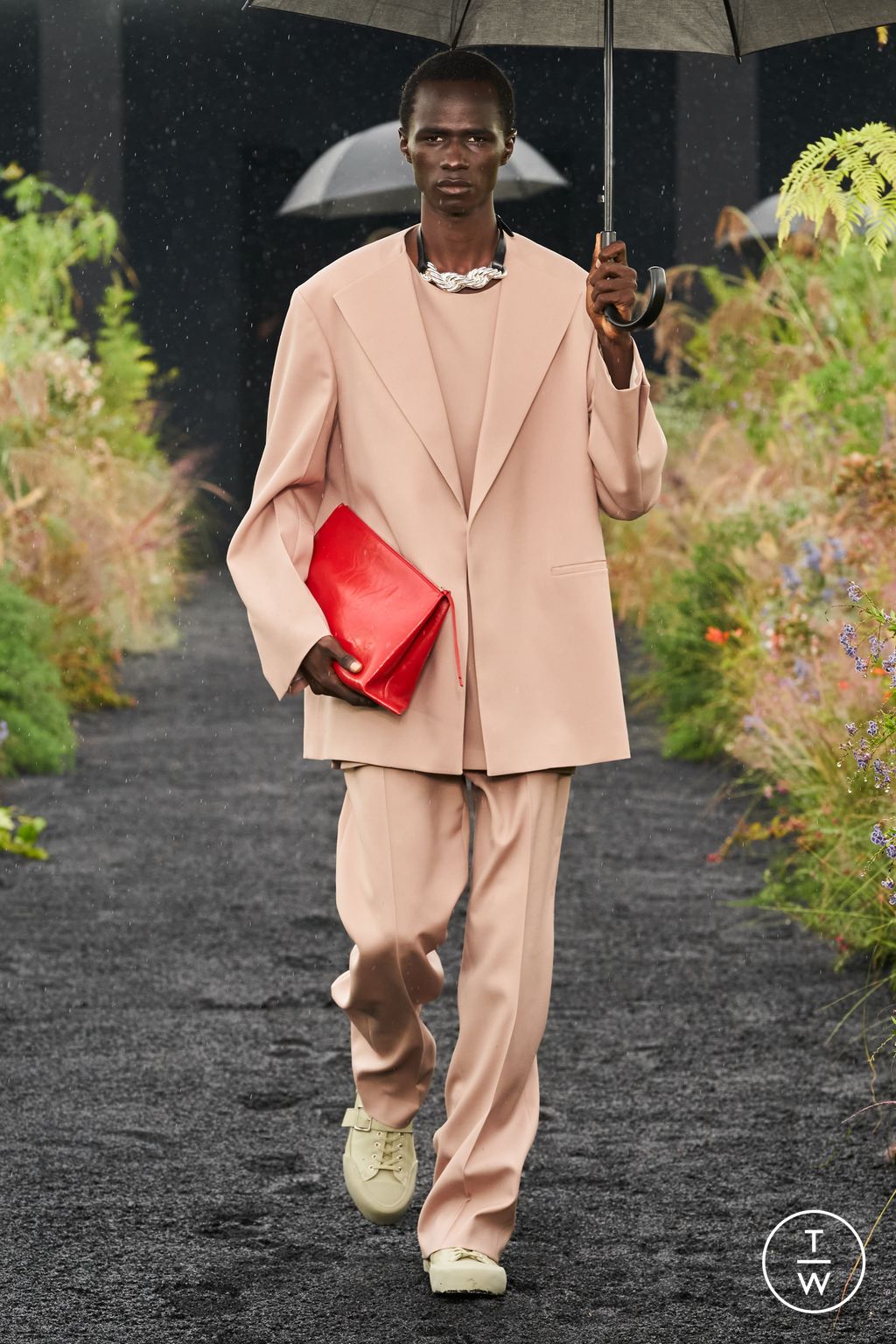 Fashion Week Milan Spring/Summer 2023 look 5 from the Jil Sander collection womenswear
