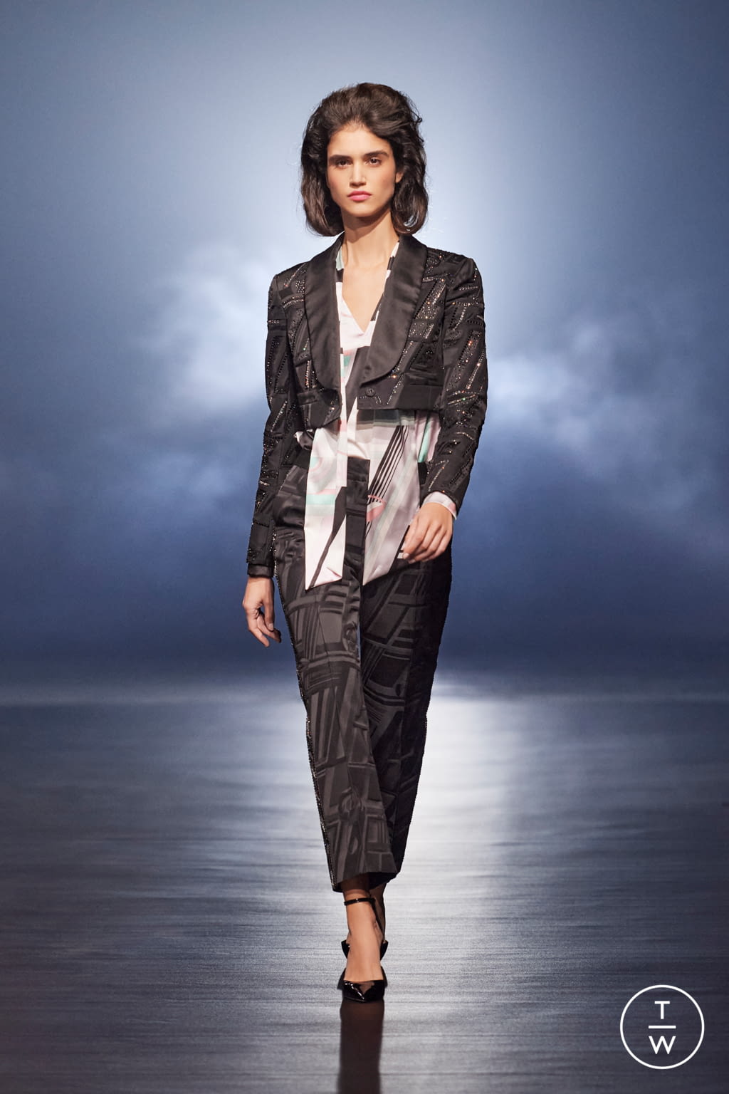 Fashion Week Paris Fall/Winter 2021 look 5 from the Leonard Paris collection womenswear