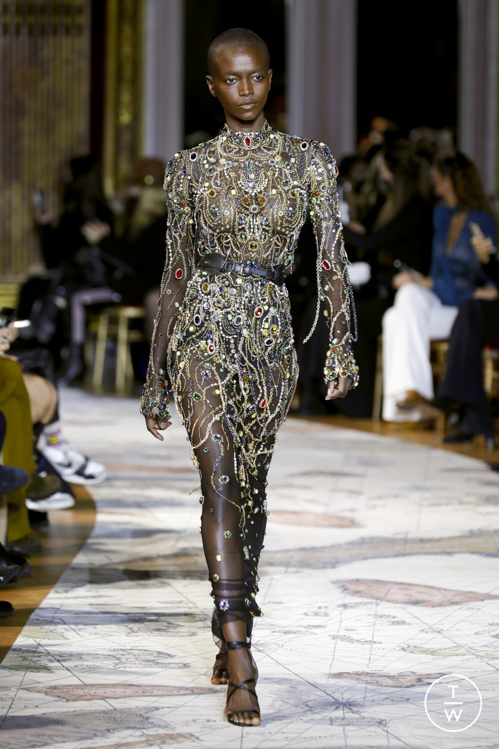 Fashion Week Paris Spring/Summer 2022 look 5 from the Zuhair Murad collection couture