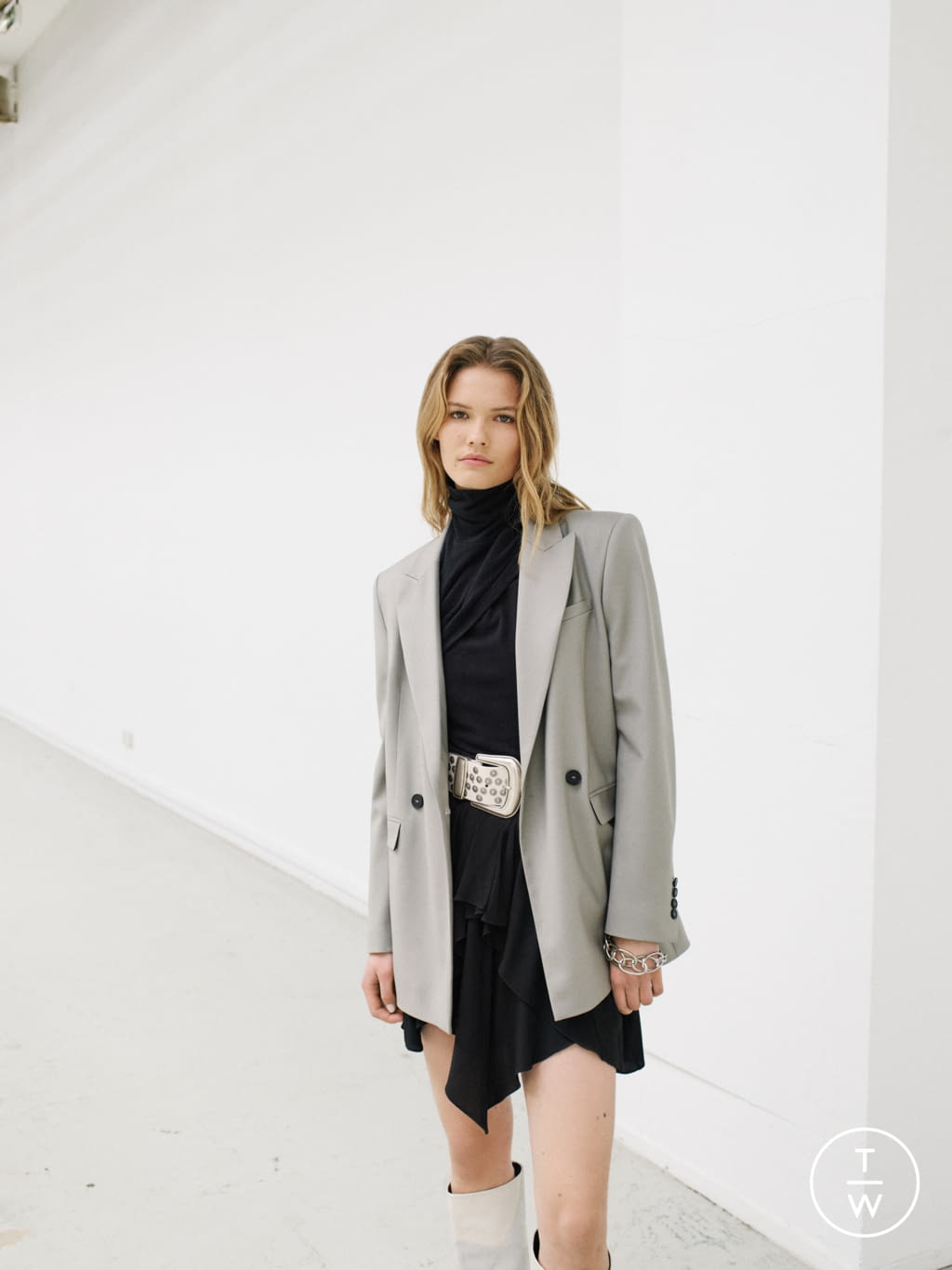 Fashion Week Paris Fall/Winter 2021 look 5 de la collection Iro womenswear
