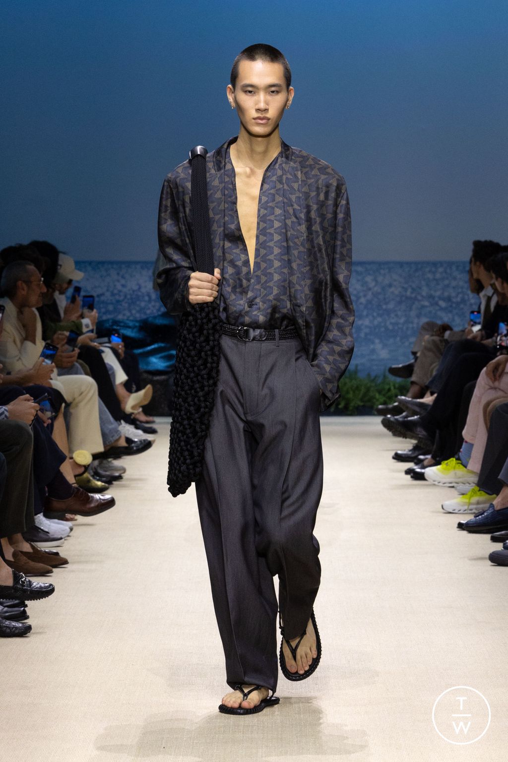 Fashion Week Milan Spring/Summer 2026 look 5 from the Giorgio Armani collection menswear