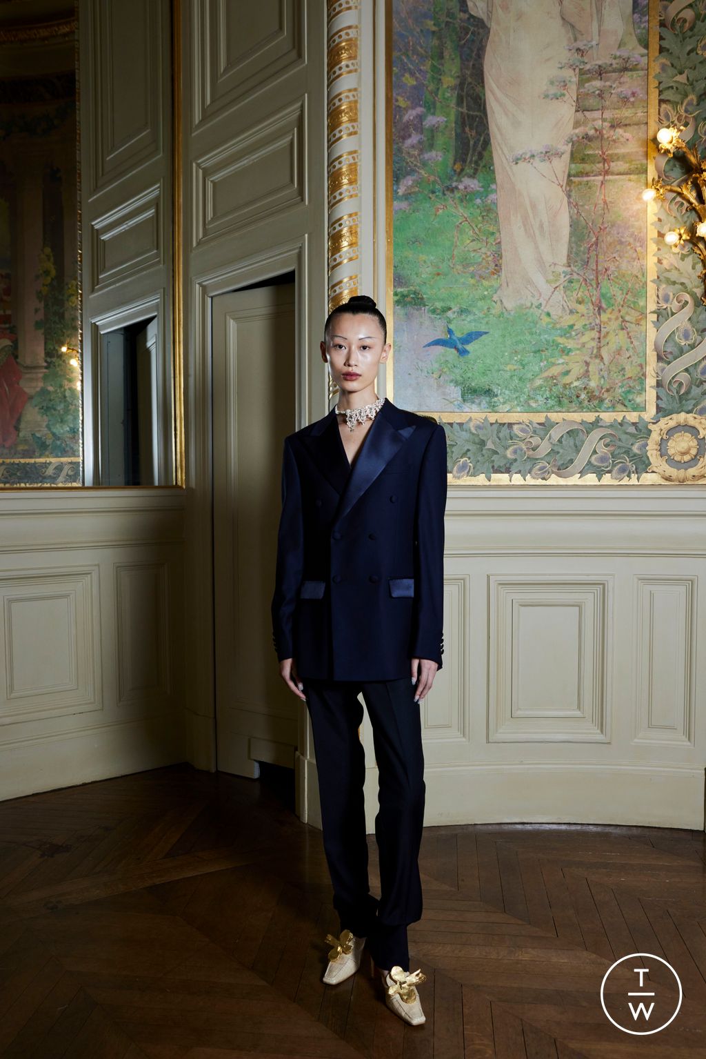 Fashion Week Paris Fall/Winter 2025 look 5 de la collection Peet Dullaert couture