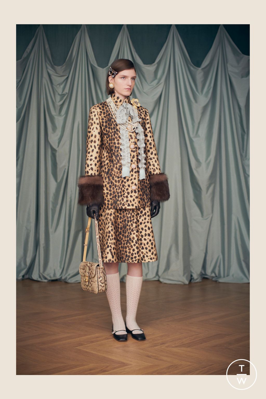 Fashion Week Paris Resort 2025 look 5 from the Valentino collection womenswear