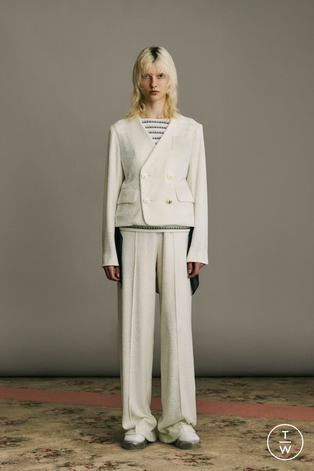 Fashion Week Paris Resort 2026 look 6 from the Undercover collection womenswear