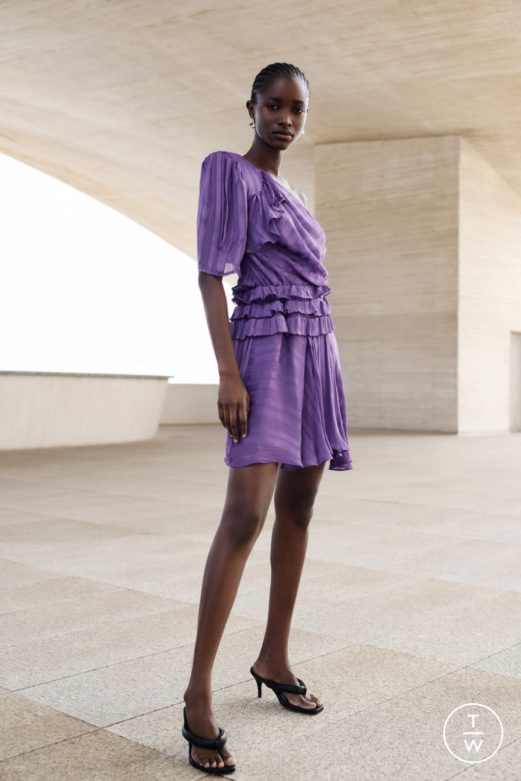 Fashion Week Paris Spring/Summer 2022 look 6 from the Iro collection womenswear