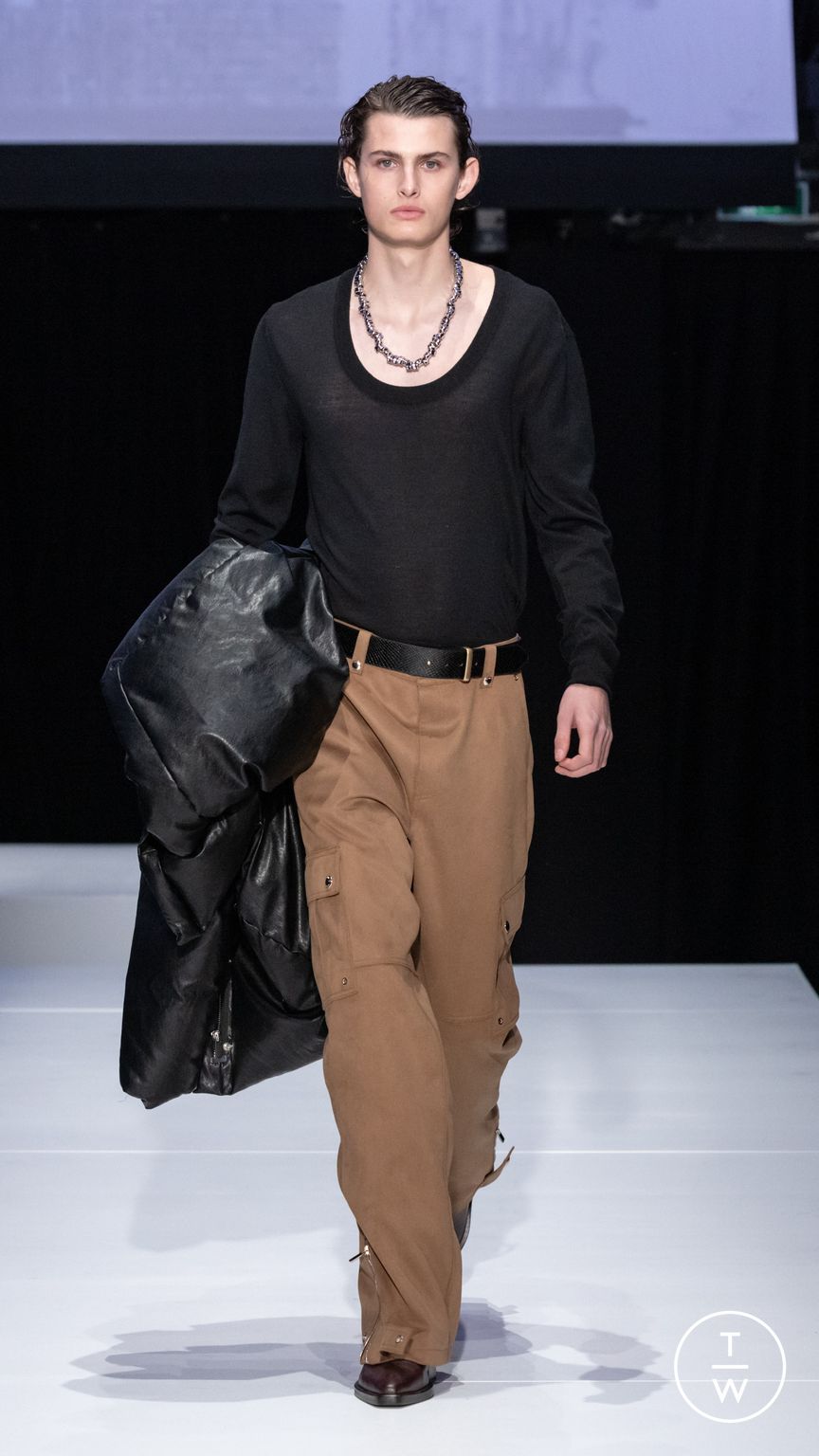 Fashion Week Paris Fall/Winter 2024 look 6 from the System Studios collection 男装
