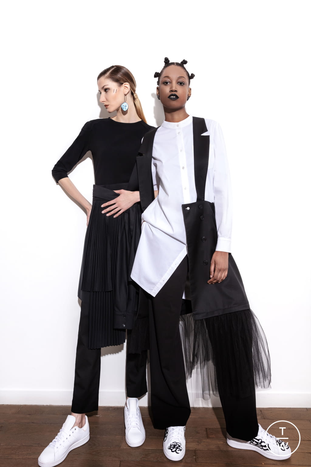Fashion Week Paris Fall/Winter 2021 look 6 de la collection Mossi womenswear