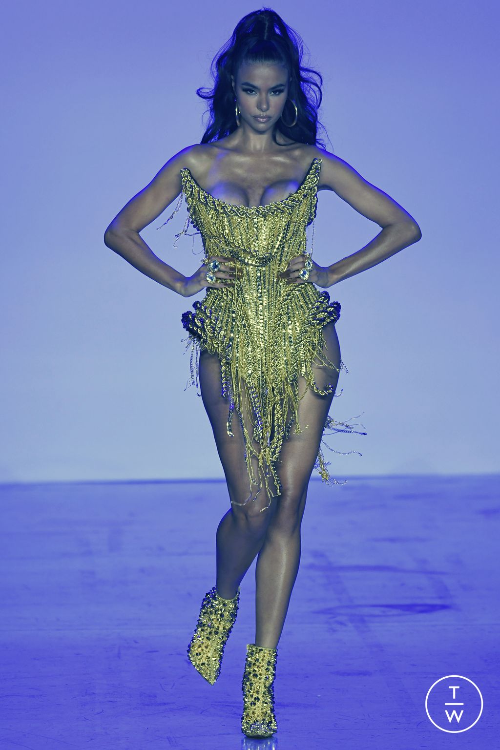 Fashion Week New York Spring/Summer 2023 look 1 from the The Blonds collection 女装