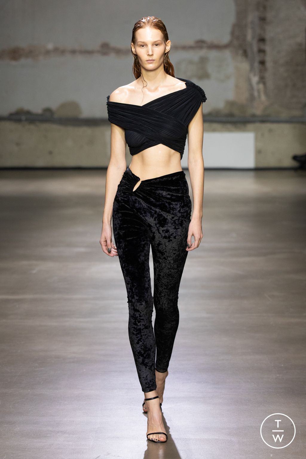 Fashion Week Paris Spring/Summer 2023 look 6 from the Atlein collection 女装