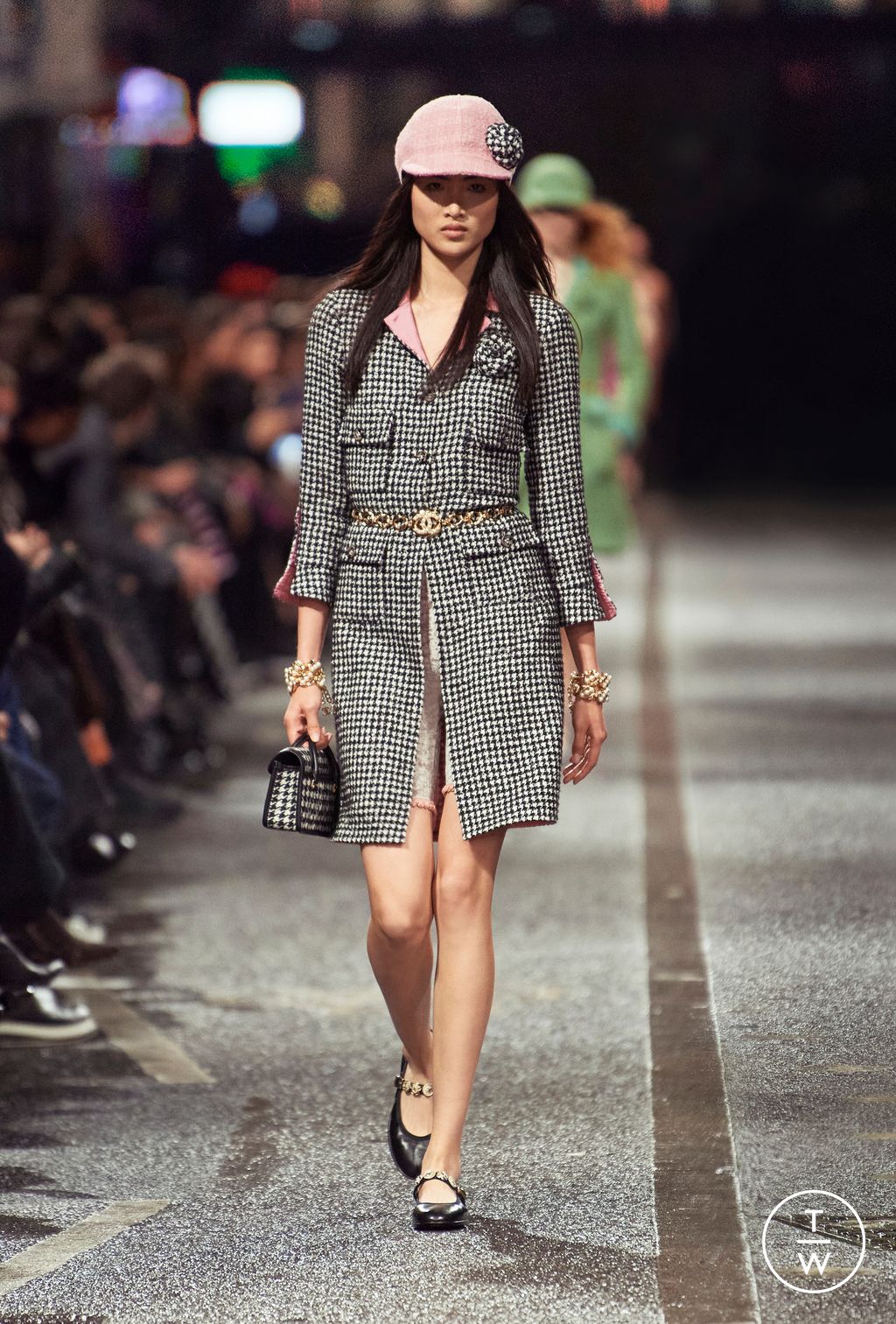Fashion Week Paris Pre-Fall 2024 look 7 de la collection Chanel womenswear