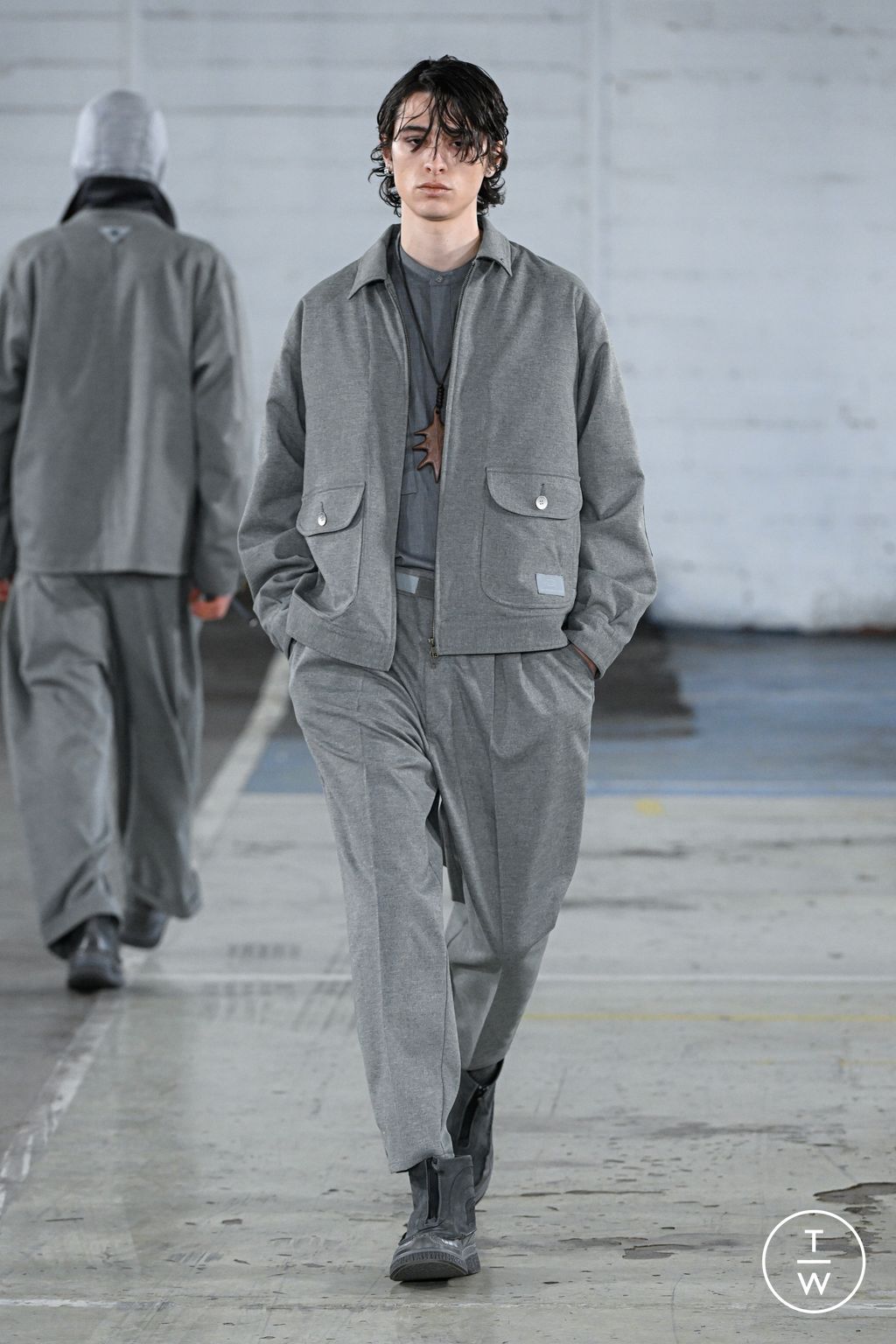 Fashion Week Paris Fall/Winter 2026 look 7 from the White Mountaineering collection menswear