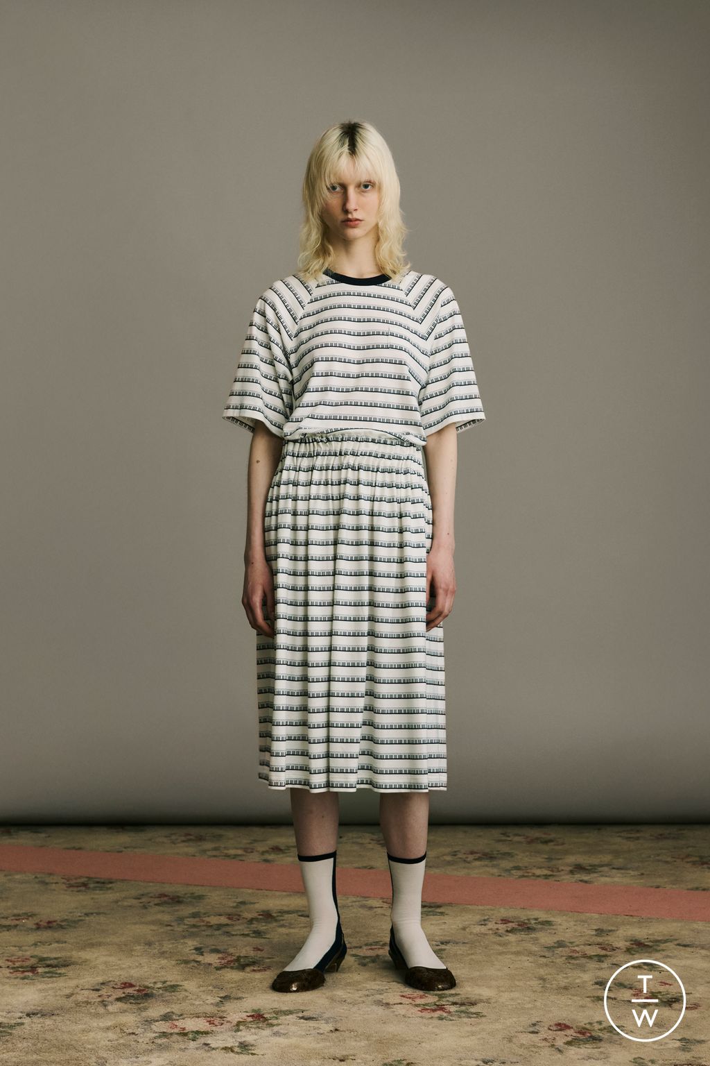 Fashion Week Paris Resort 2026 look 7 from the Undercover collection womenswear