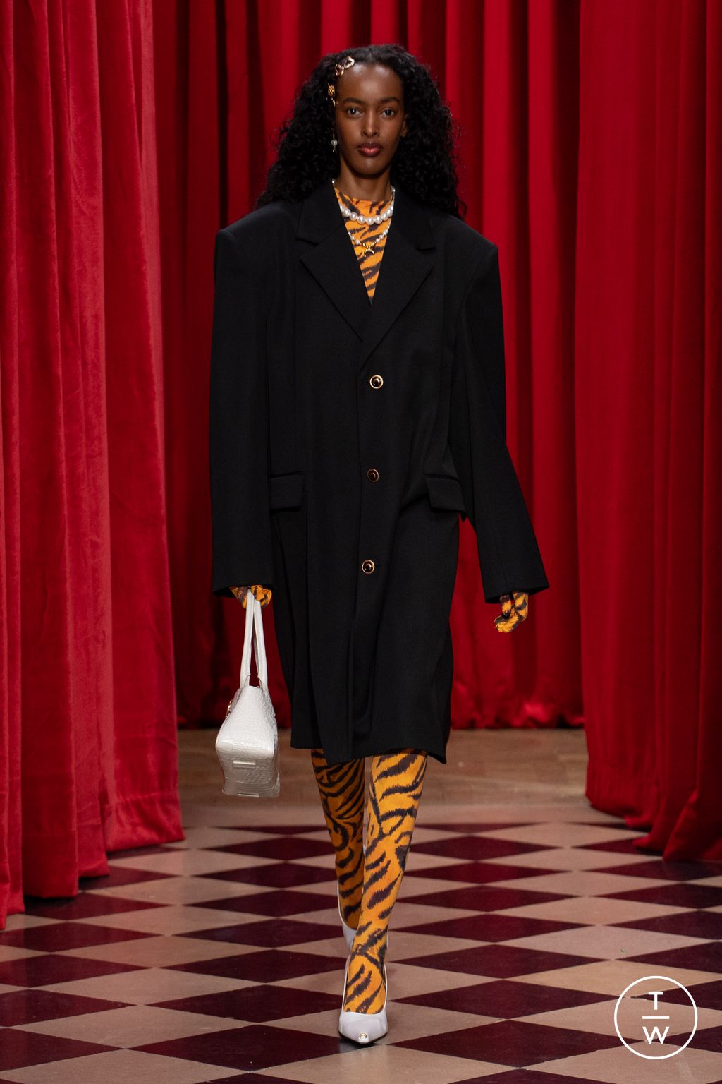 Fashion Week Paris Fall/Winter 2025 look 7 from the Marine Serre collection womenswear