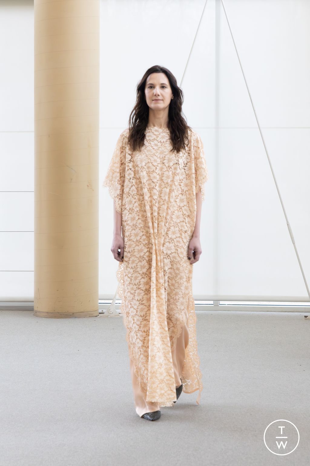 Fashion Week Paris Spring/Summer 2026 look 8 from the Aelis collection couture