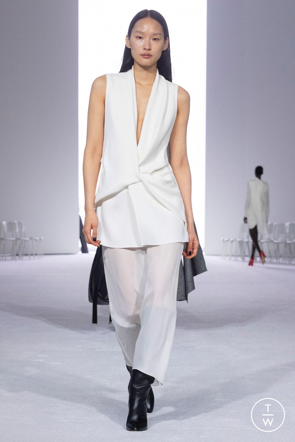 Fashion Week New York Fall/Winter 2024 look 8 de la collection Brandon Maxwell womenswear
