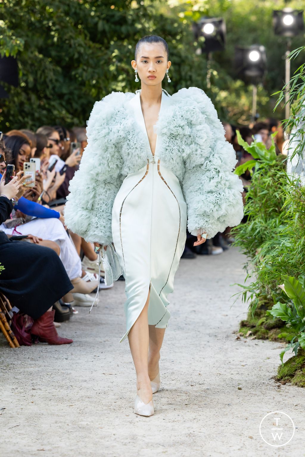 Fashion Week London Spring/Summer 2024 look 8 from the MITHRIDATE collection womenswear