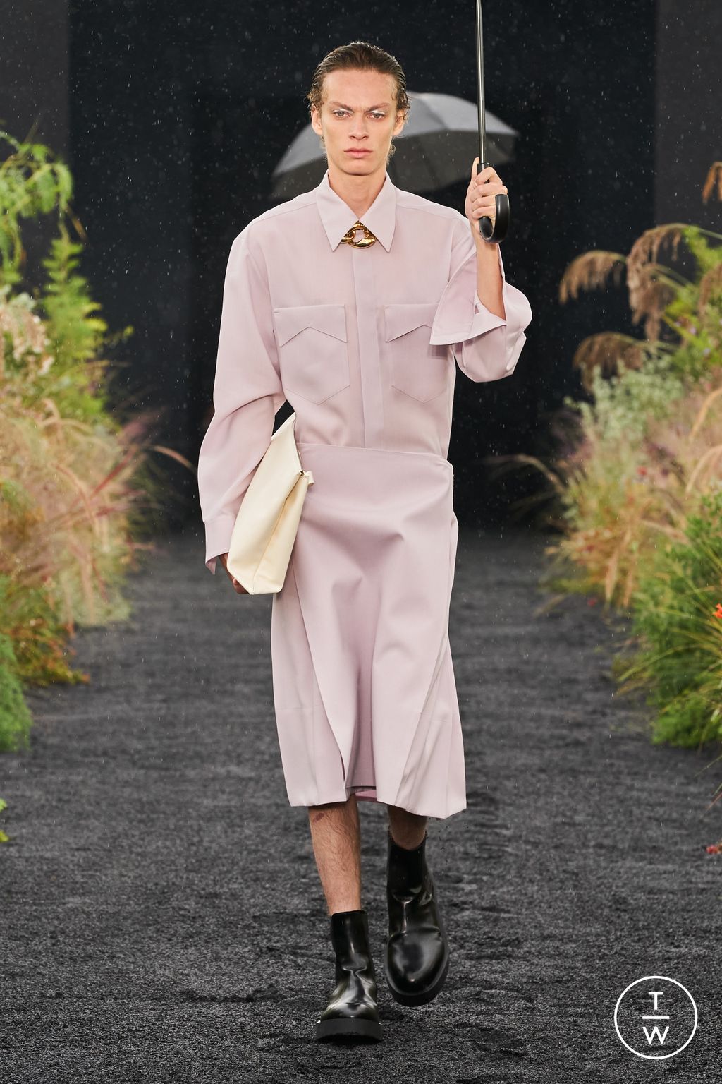 Fashion Week Milan Spring/Summer 2023 look 8 from the Jil Sander collection womenswear