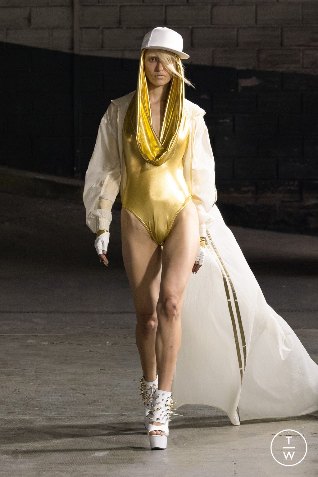 Fashion Week Paris Fall/Winter 2024 look 8 from the Racer collection menswear