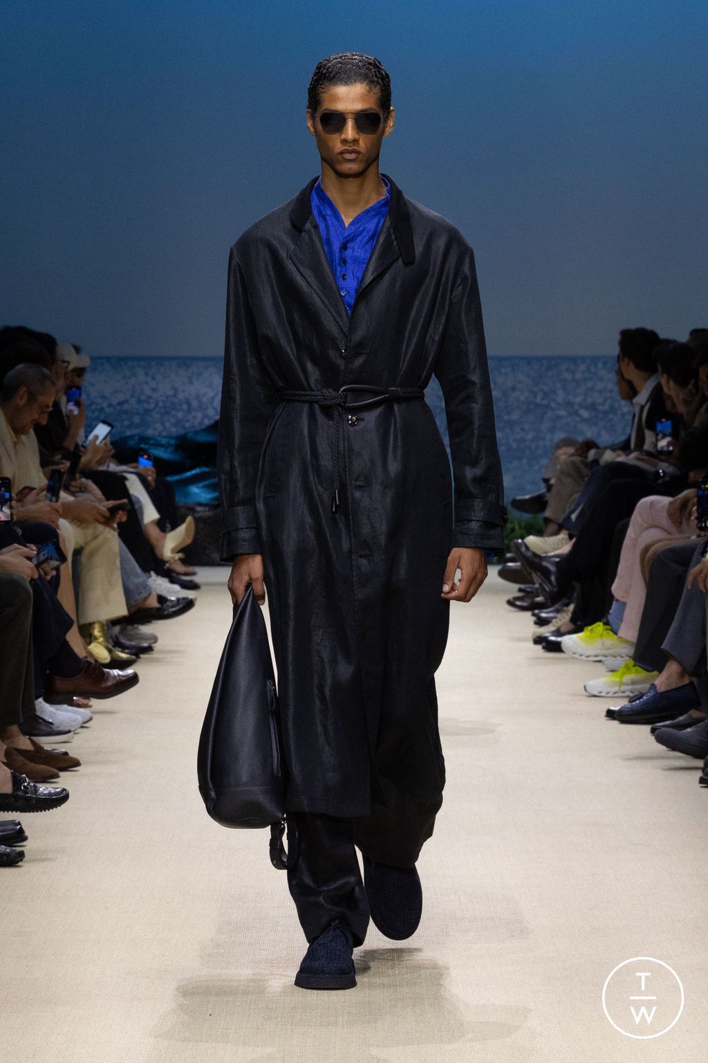 Fashion Week Milan Spring/Summer 2026 look 8 from the Giorgio Armani collection menswear