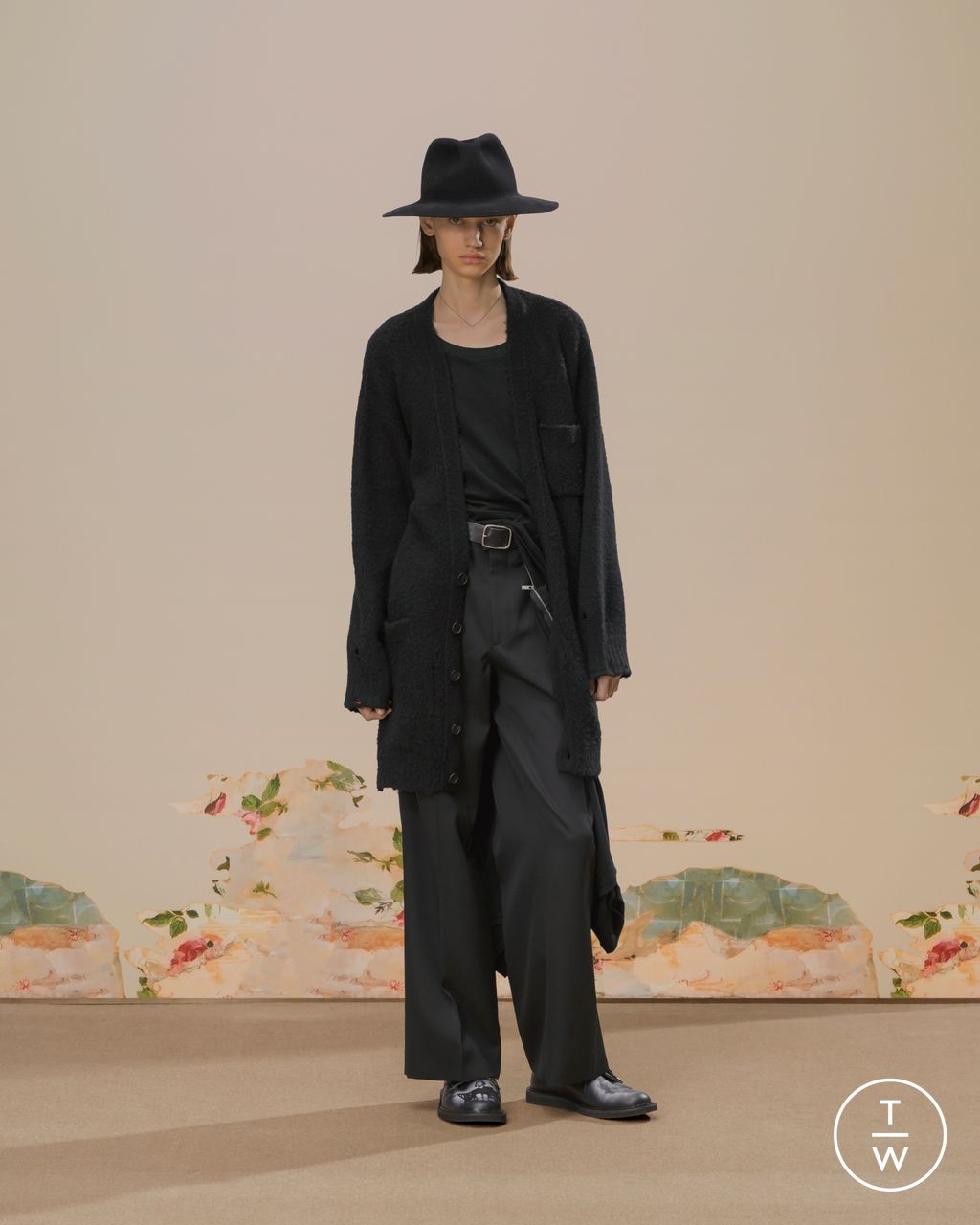 Fashion Week Paris Fall/Winter 2026 look 8 from the Undercover collection menswear