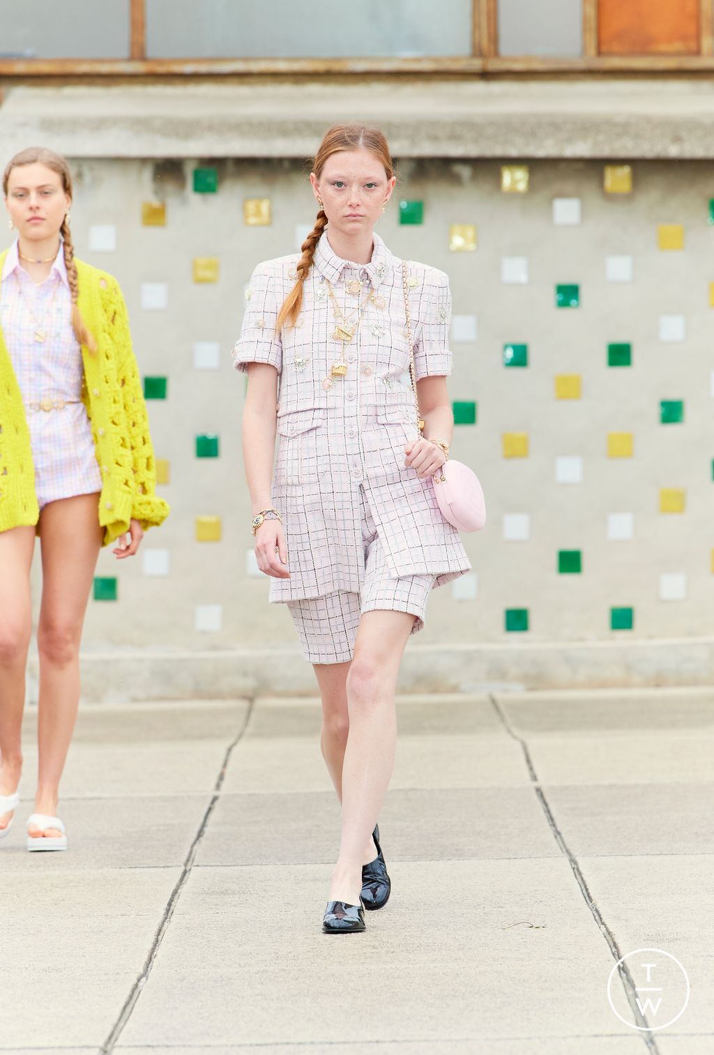 Fashion Week Paris Resort 2025 look 9 from the Chanel collection womenswear