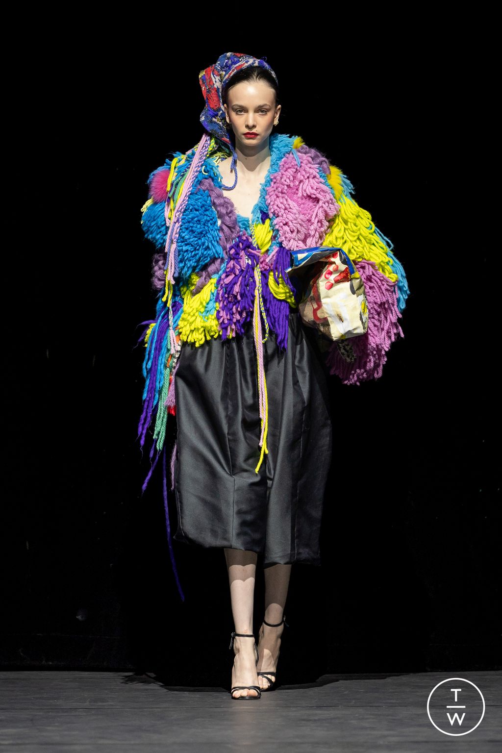 Fashion Week Paris Fall/Winter 2025 look 9 from the Ronald Van Der Kemp collection couture