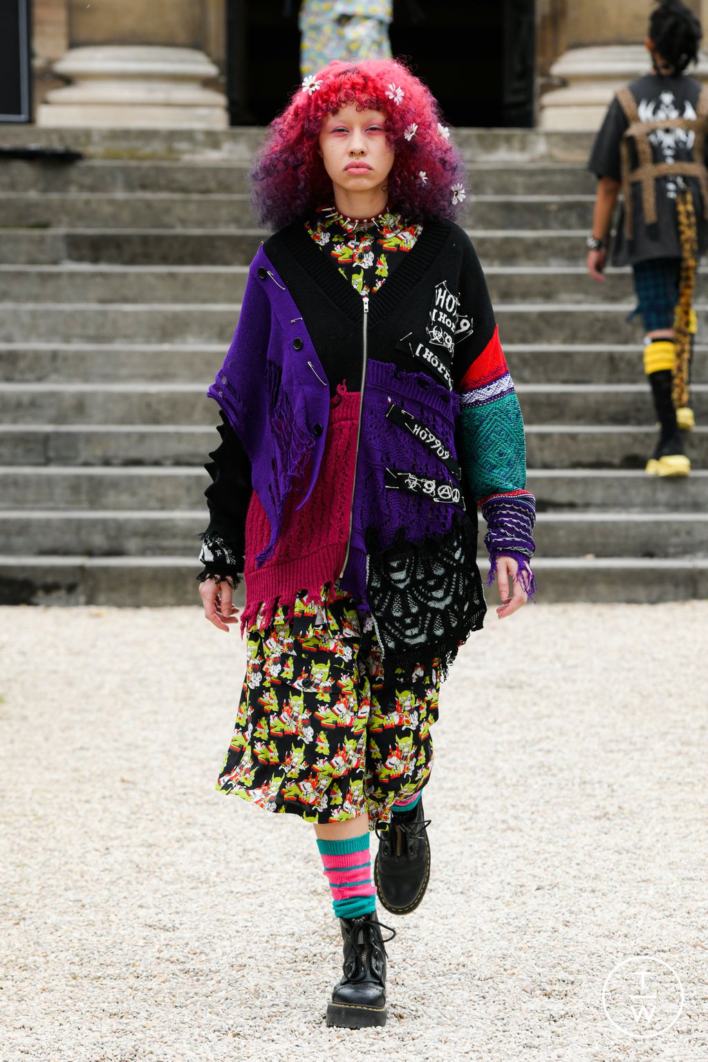 Fashion Week Paris Spring-Summer 2025 look 9 from the KIDILL collection 男装