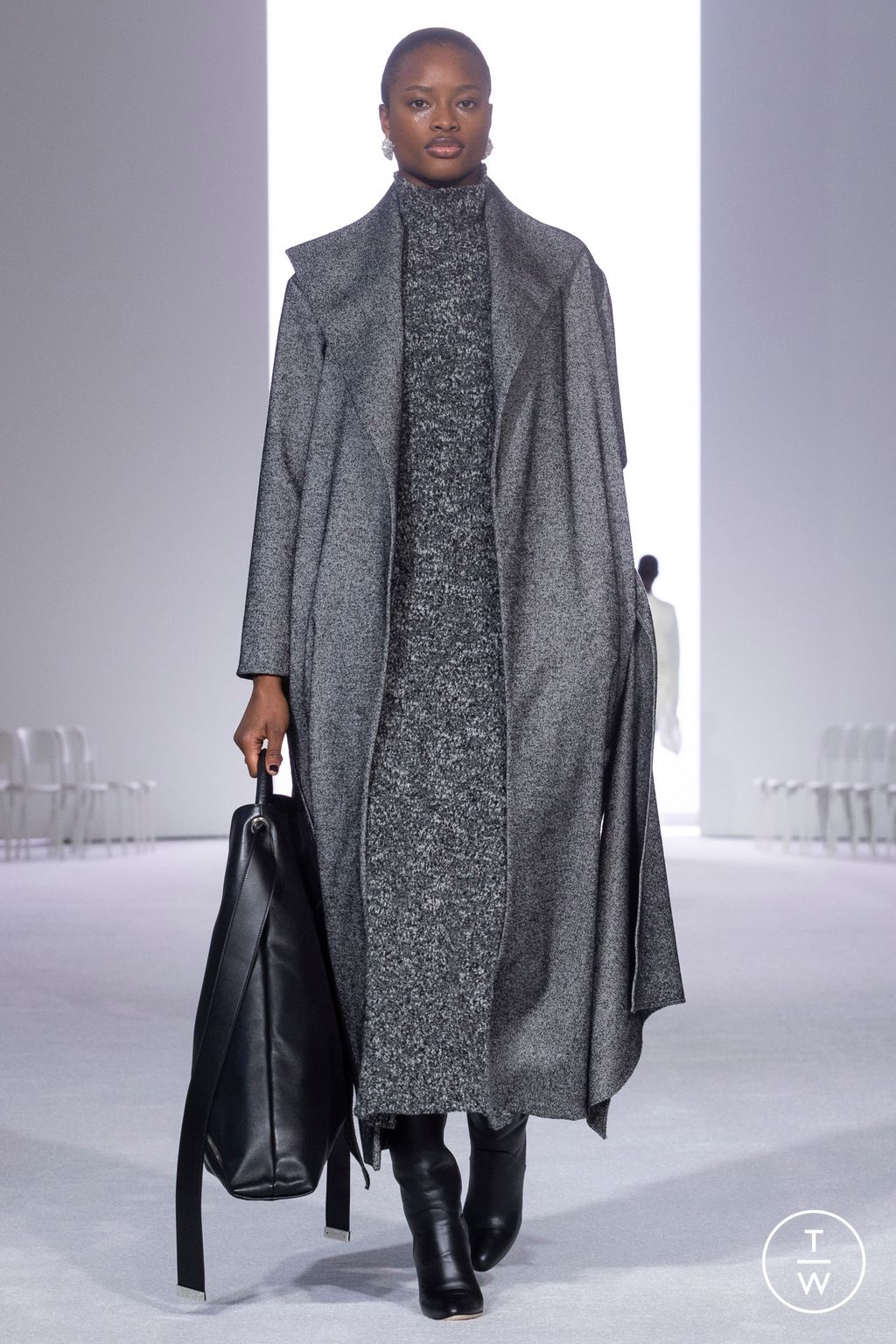 Fashion Week New York Fall/Winter 2024 look 9 de la collection Brandon Maxwell womenswear