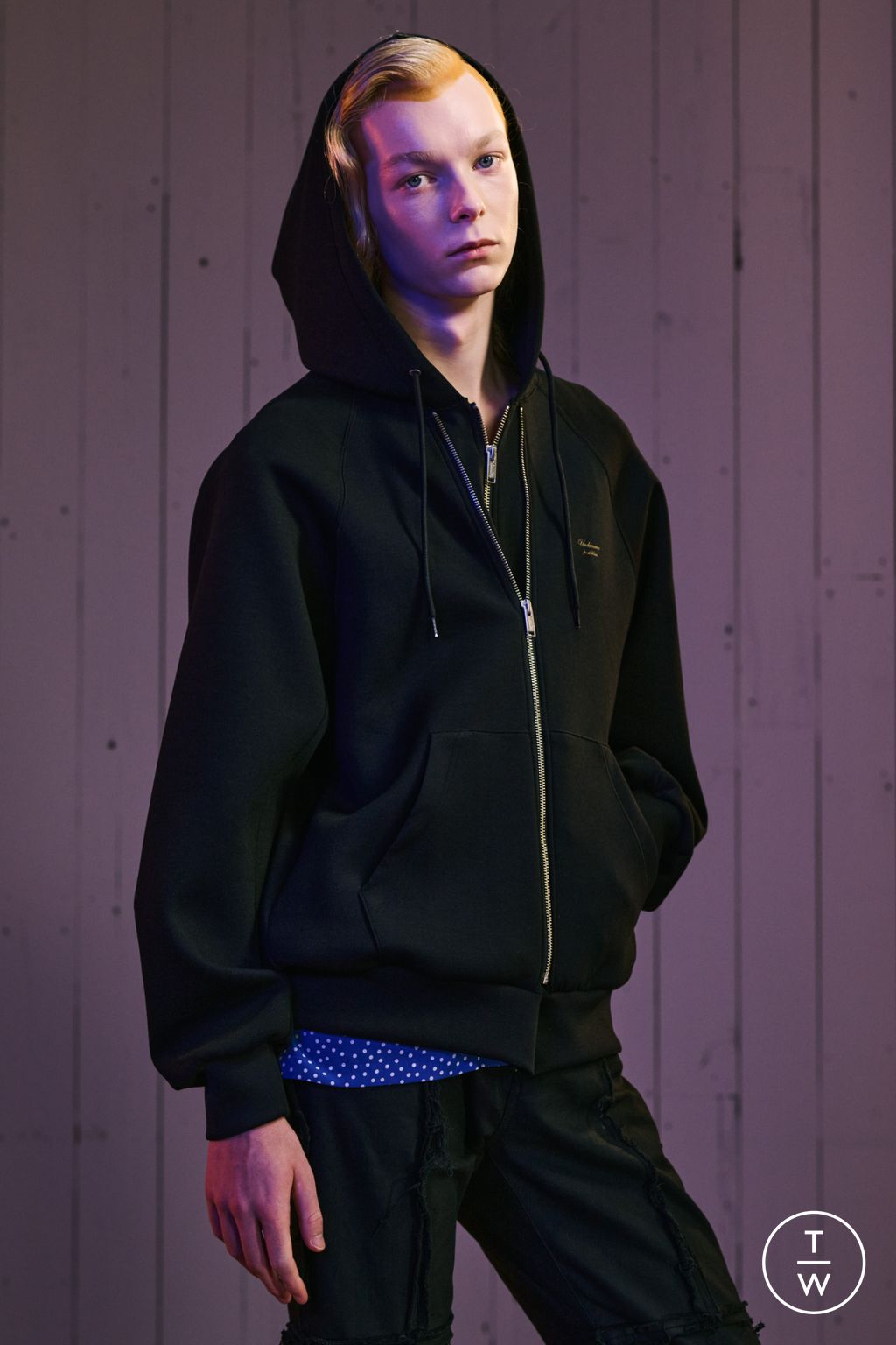 Fashion Week Paris Resort 2024 look 19 from the Undercover collection menswear