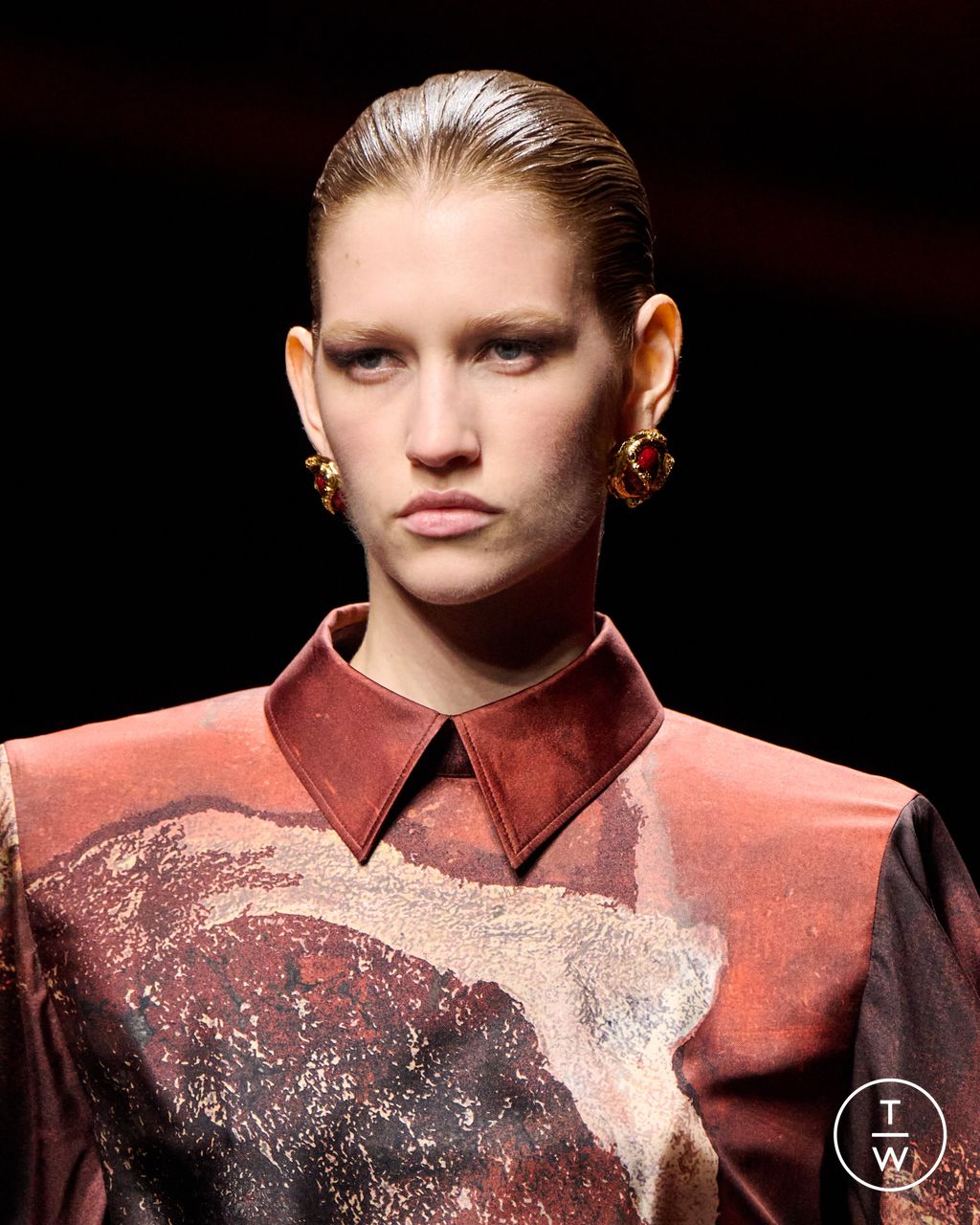 Fashion Week Milan Fall/Winter 2025 look 5 from the Roberto Cavalli collection womenswear accessories