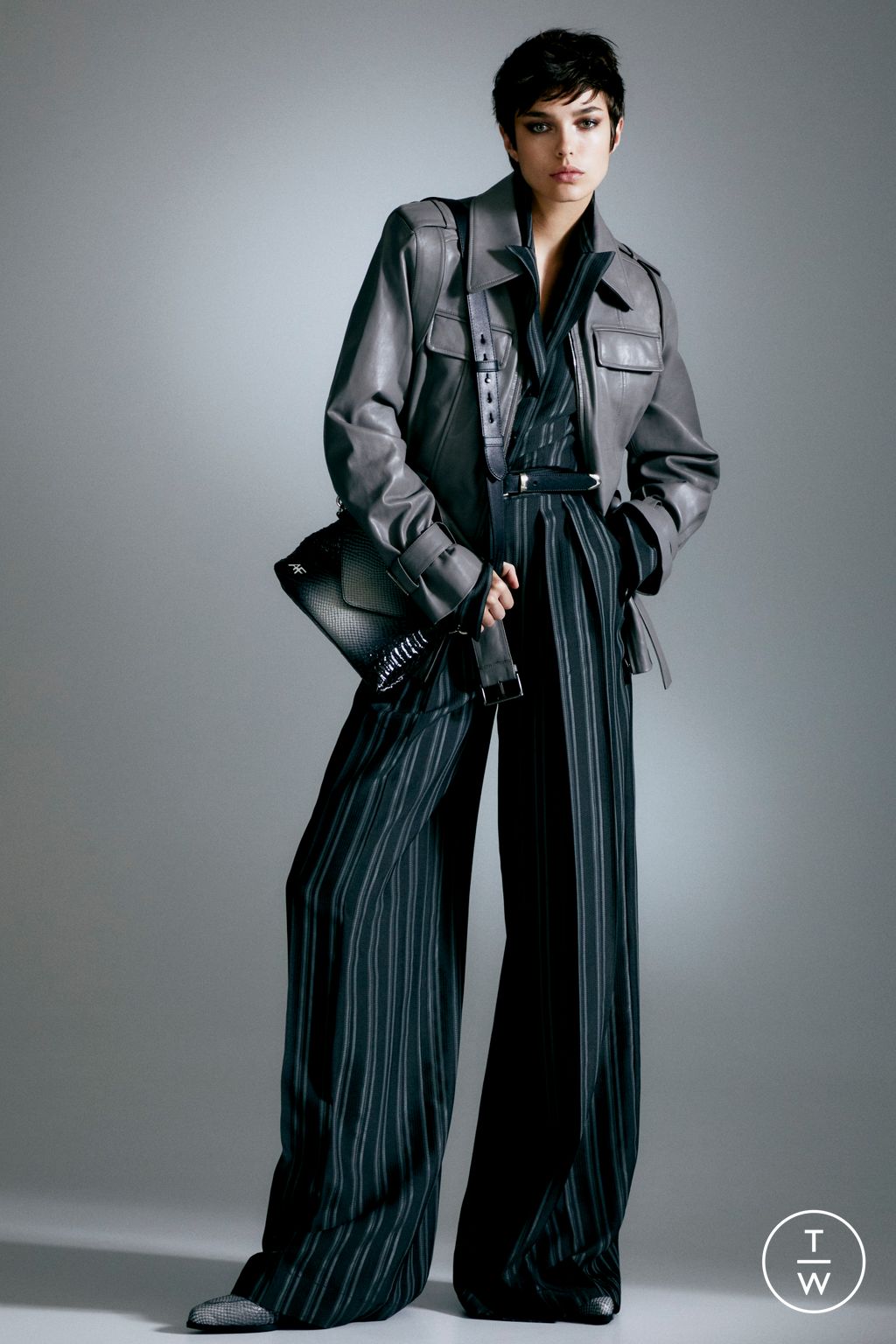 Fashion Week Milan Pre-Fall 2024 look 1 de la collection Alberta Ferretti womenswear