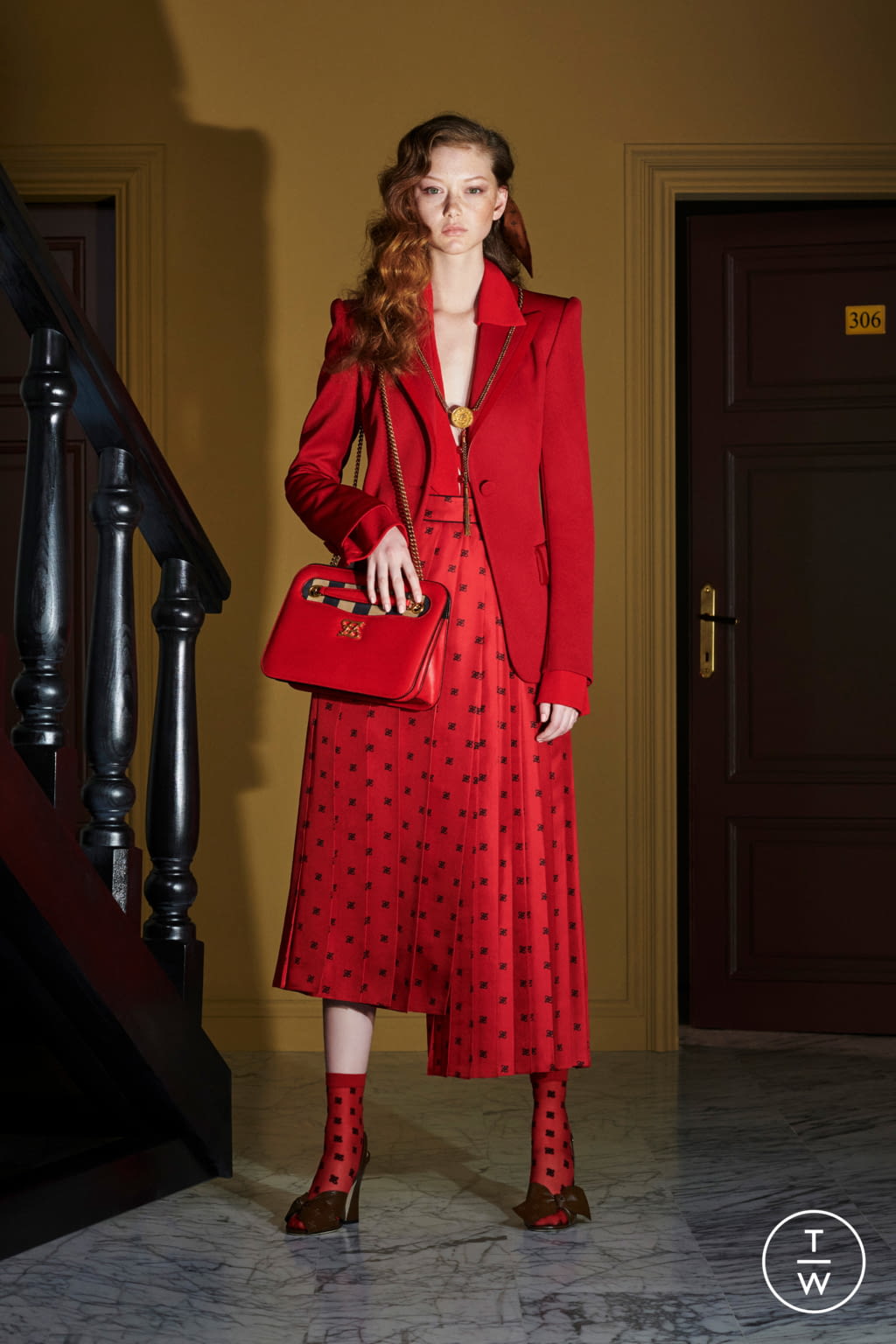 Fashion Week Milan Resort 2020 look 1 de la collection Fendi womenswear