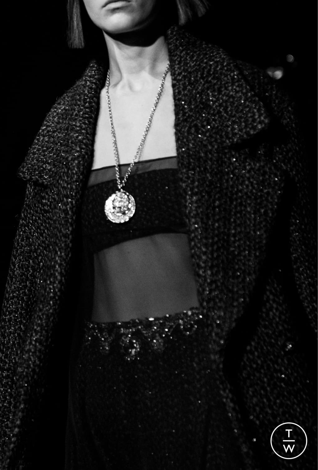 Fashion Week Paris Fall/Winter 2021 look 1 from the Chanel collection womenswear accessories