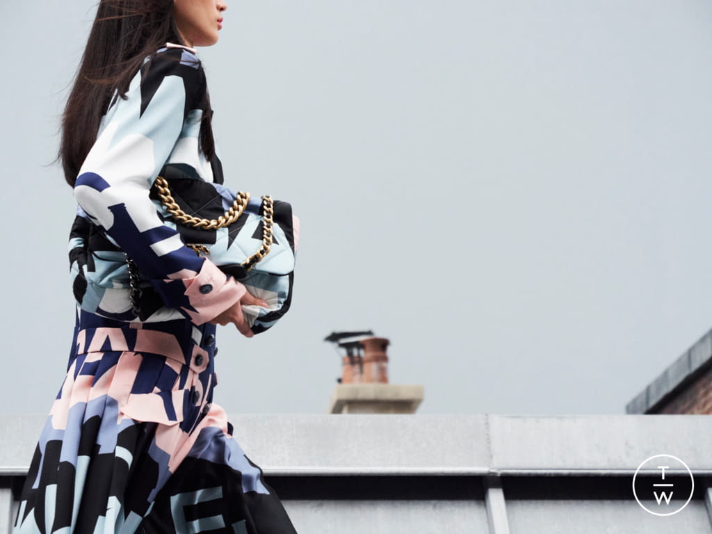 Fashion Week Paris Spring/Summer 2020 look 1 from the Chanel collection womenswear accessories