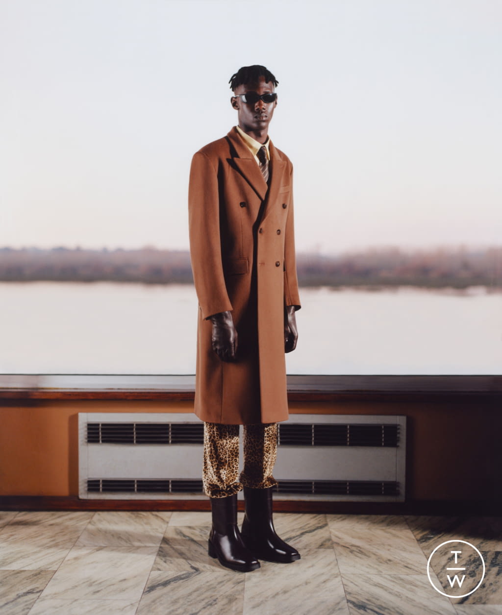 Fashion Week Paris Fall/Winter 2021 look 10 from the Ernest W. Baker collection menswear
