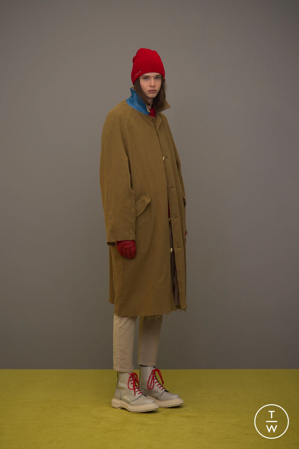 Fashion Week Paris Fall/Winter 2023 look 15 de la collection Undercover menswear