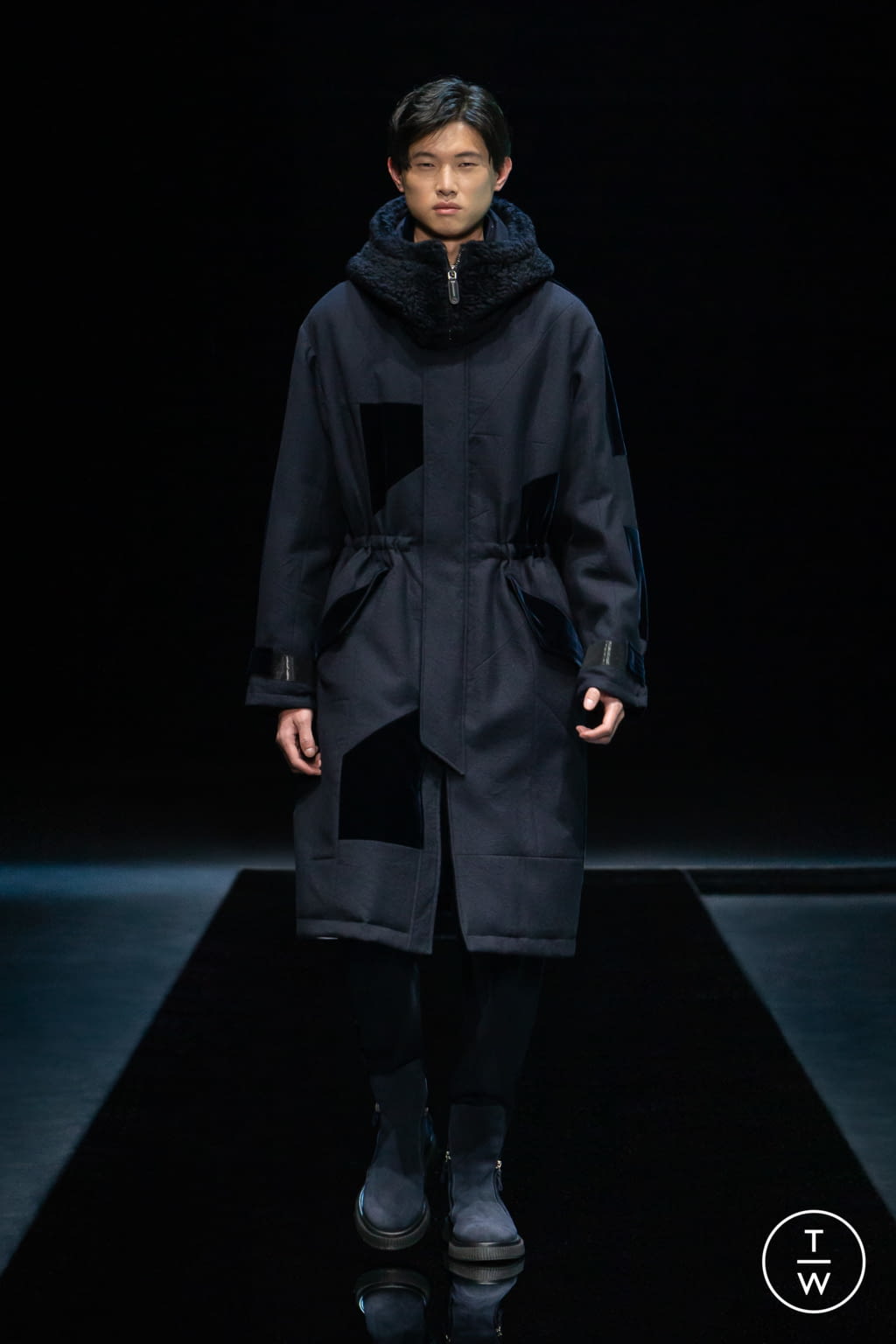 Fashion Week Milan Fall/Winter 2021 look 10 from the Giorgio Armani collection menswear