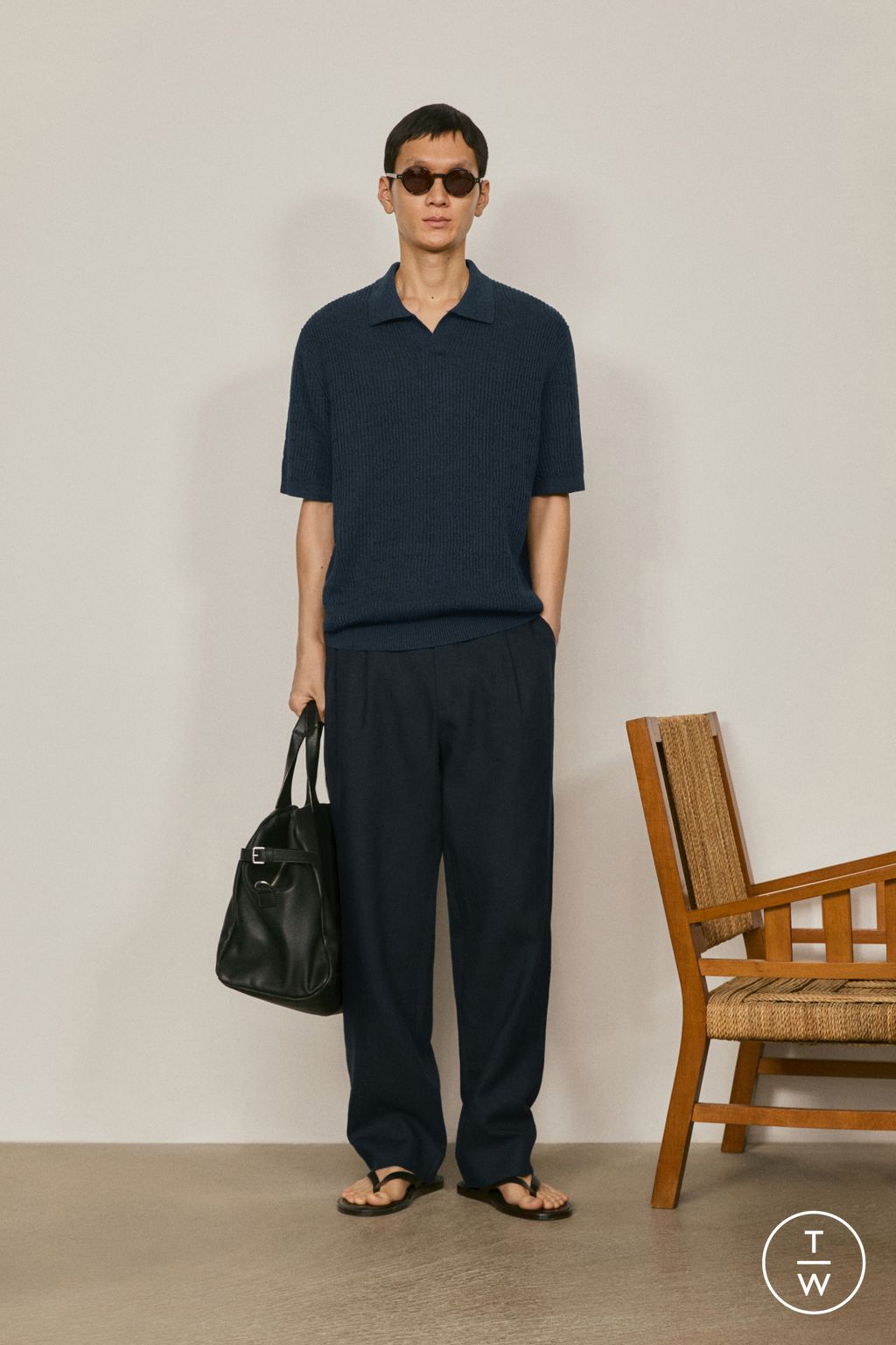 Fashion Week Paris Spring/Summer 2026 look 12 de la collection Massimo Dutti menswear