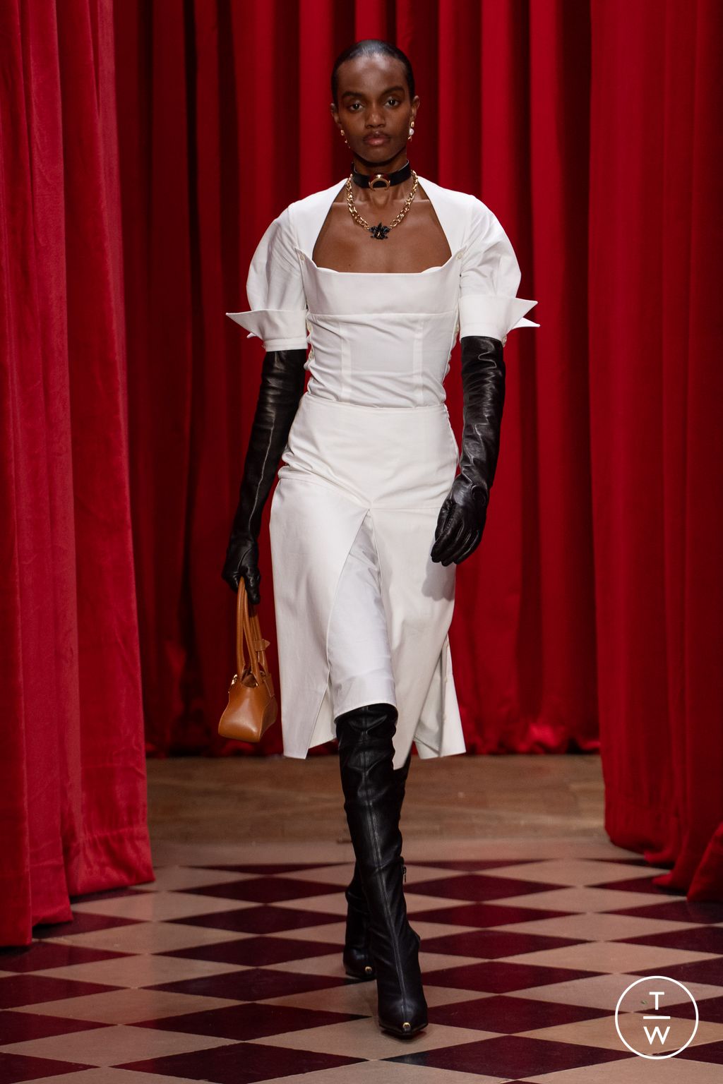 Fashion Week Paris Fall/Winter 2025 look 10 from the Marine Serre collection womenswear