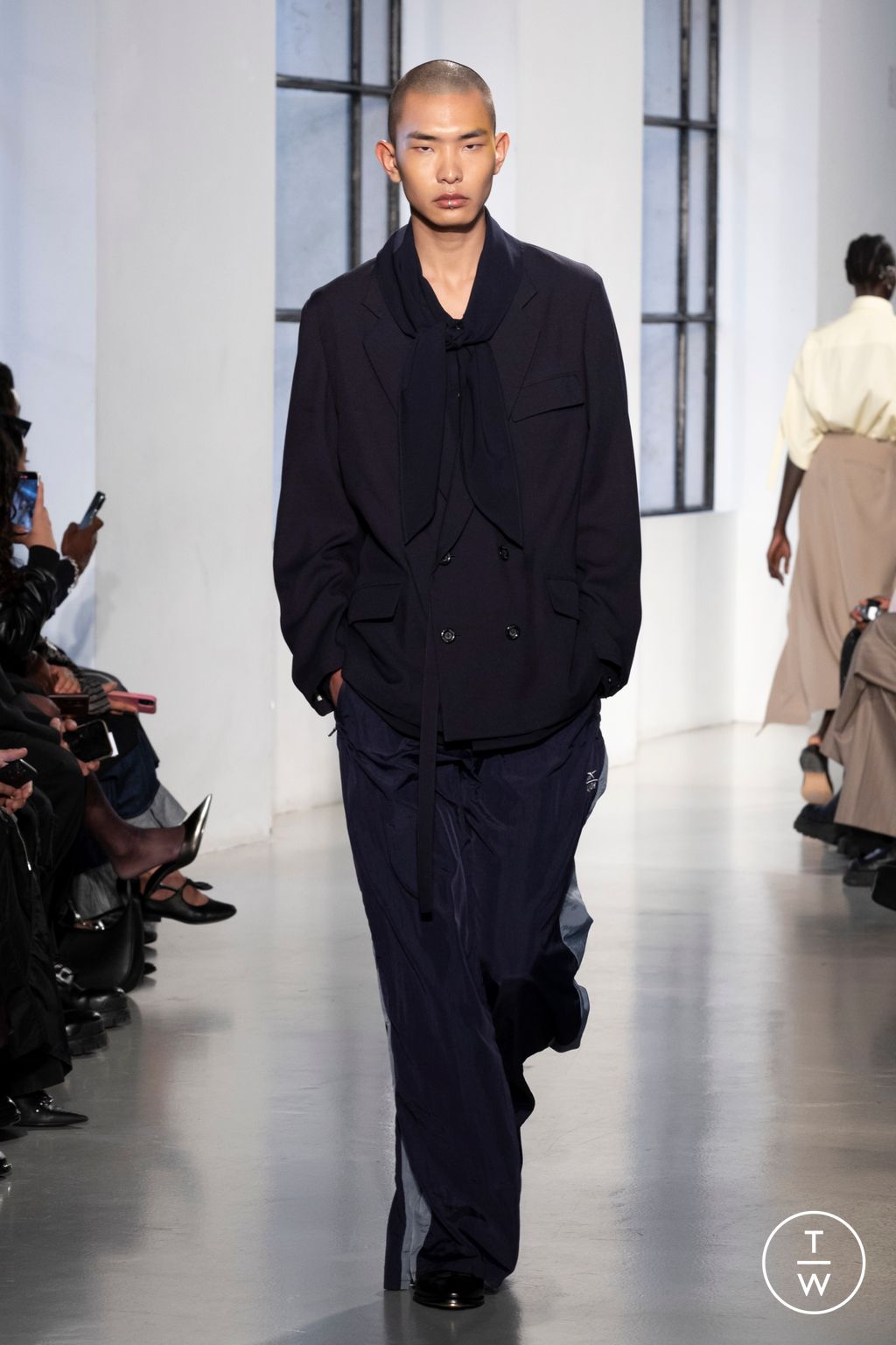 Fashion Week Paris Spring/Summer 2025 look 11 from the Ujoh collection womenswear