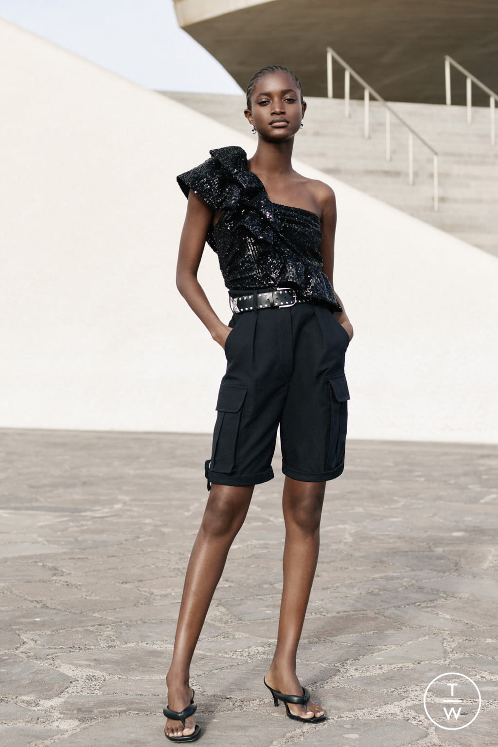 Fashion Week Paris Spring/Summer 2022 look 11 from the Iro collection 女装