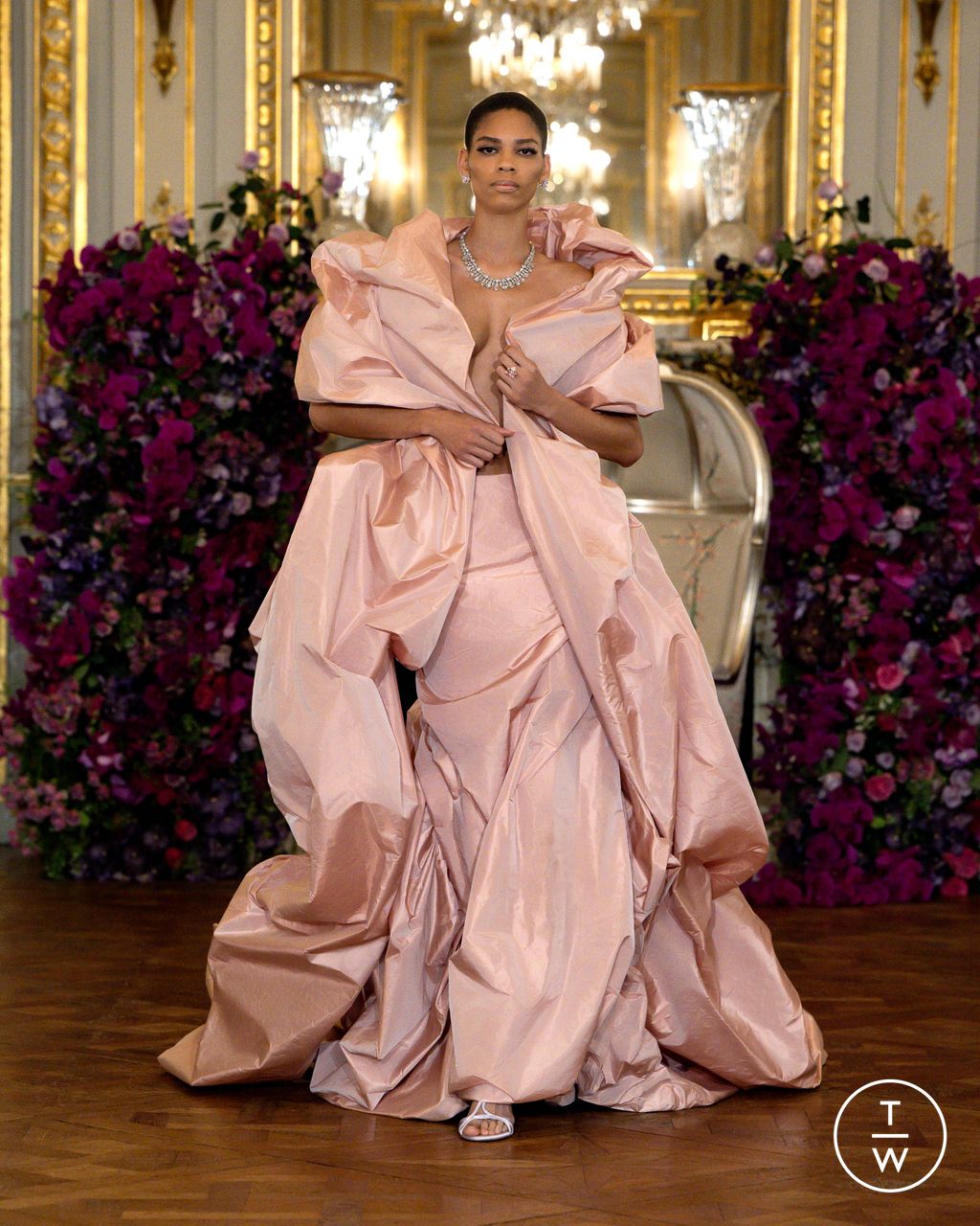 Fashion Week Paris Spring/Summer 2026 look 11 from the Miss Sohee collection couture