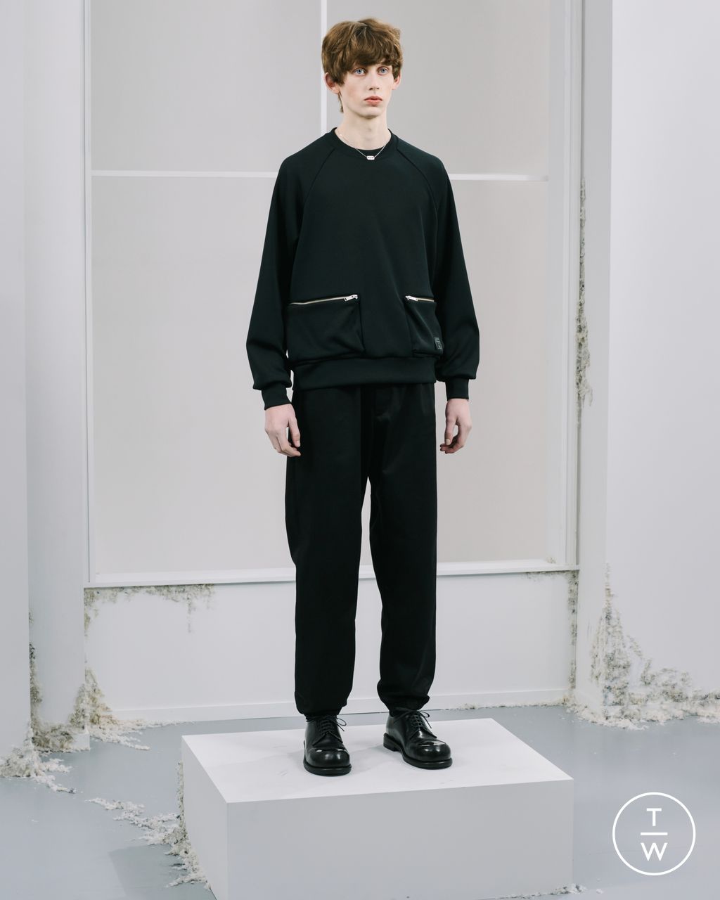 Fashion Week Paris Pre-Fall 2026 look 11 from the Undercover collection menswear