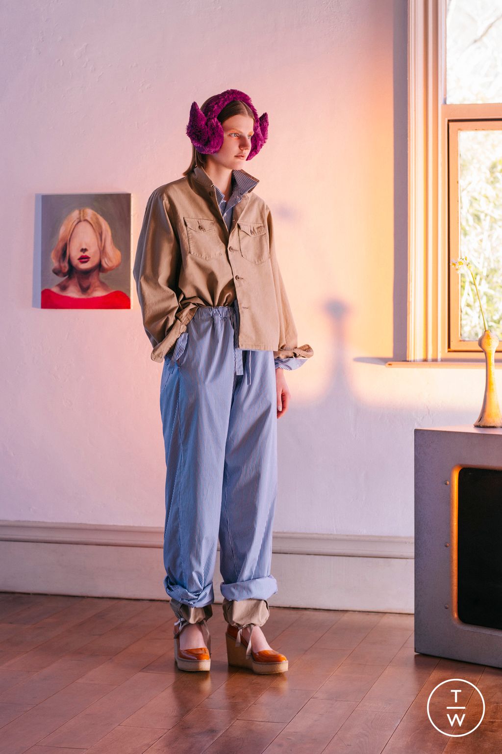 Fashion Week Paris Pre-Fall 2023 look 11 from the Undercover collection 女装