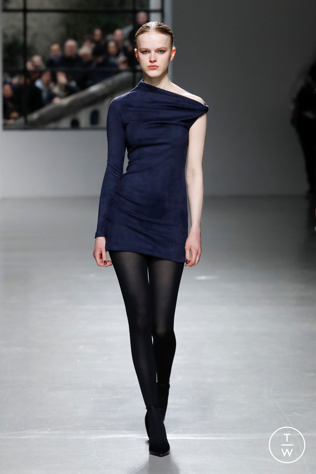 Fashion Week Paris Fall/Winter 2023 look 11 de la collection Atlein womenswear