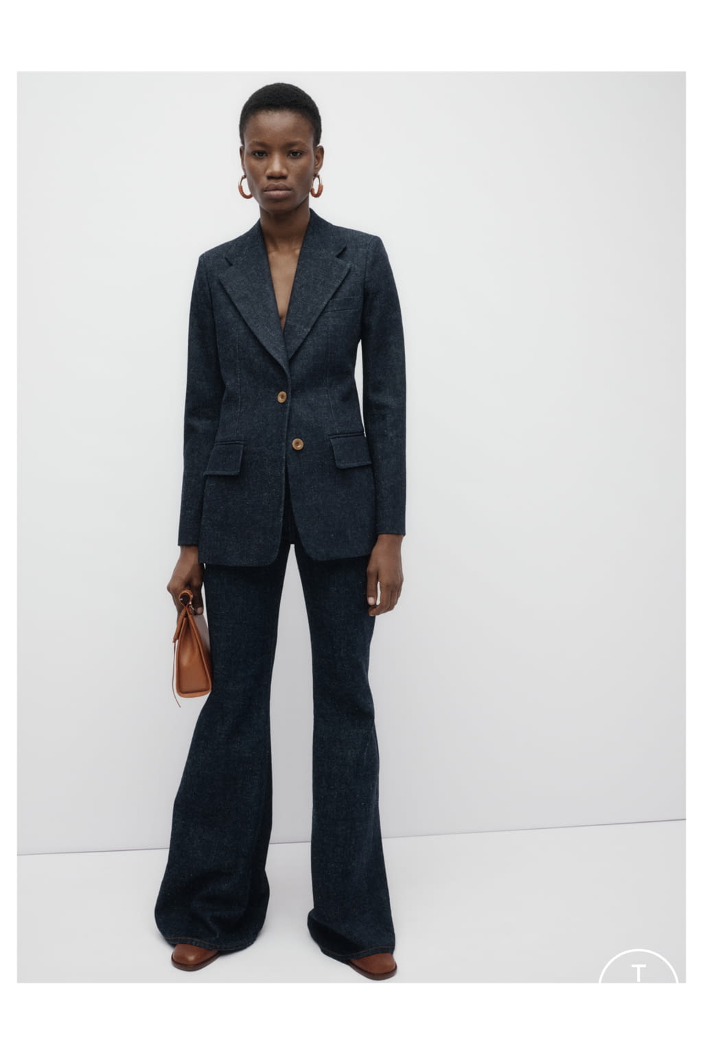 Fashion Week Paris Pre-Fall 2022 look 12 from the Chloé collection womenswear