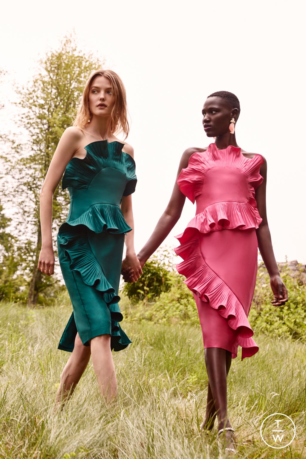 Fashion Week New York Resort 2024 look 12 de la collection Badgley Mischka womenswear