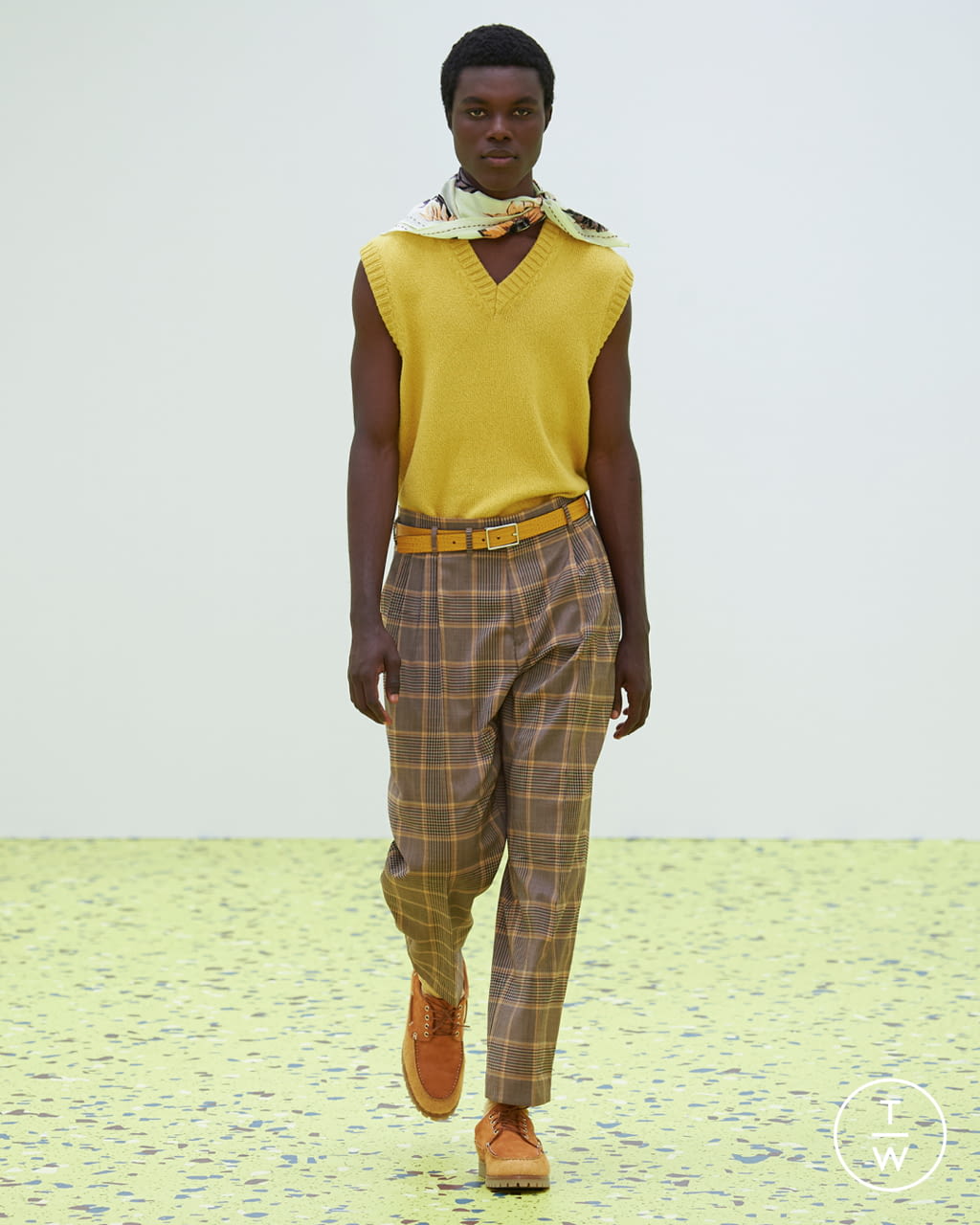Fashion Week Paris Spring/Summer 2022 look 12 from the Paul Smith collection menswear