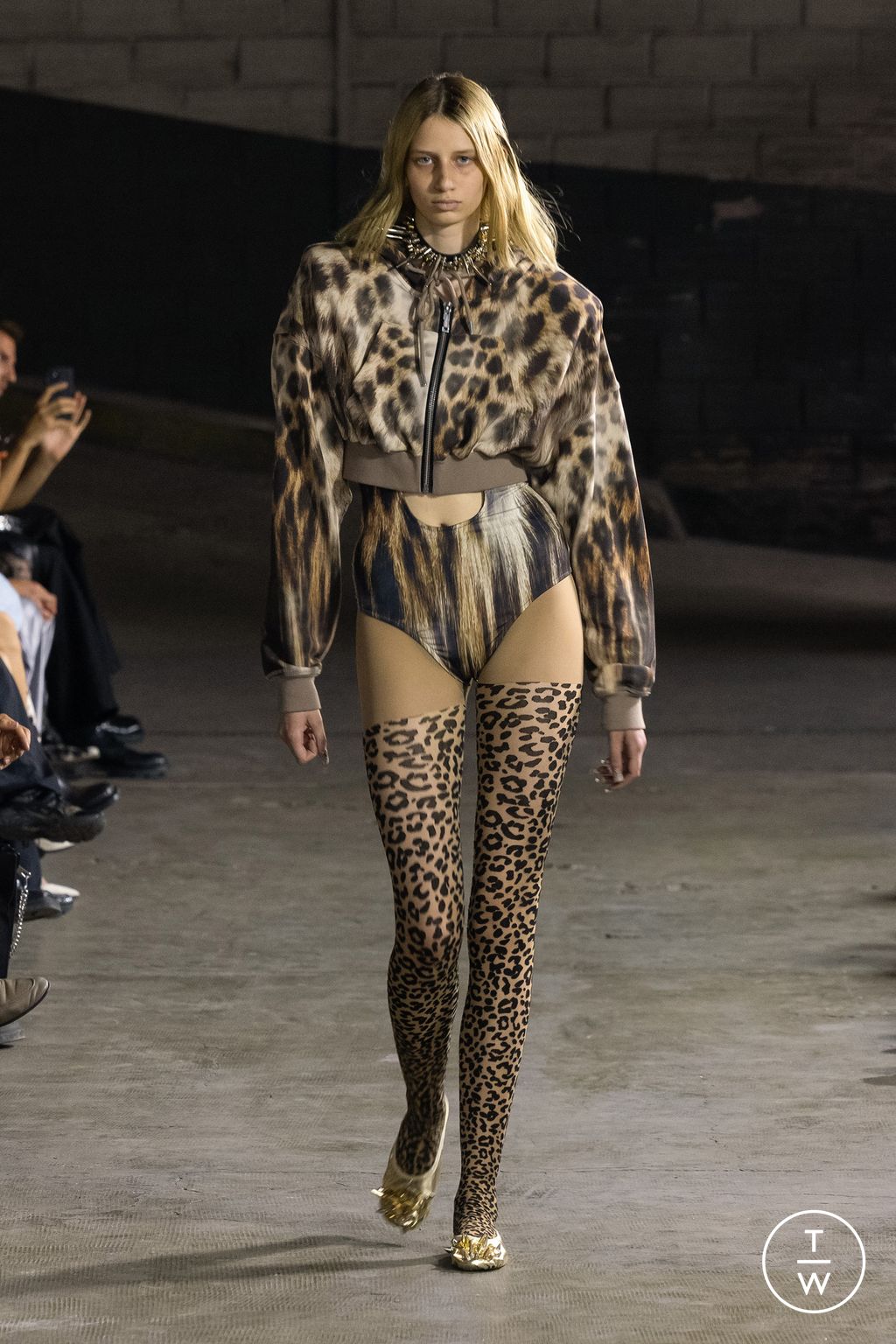 Fashion Week Paris Fall/Winter 2024 look 13 from the Racer collection menswear